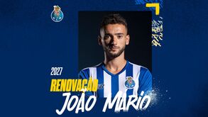 Oficial: João Mário renova com o FC Porto até 2027