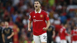 'Sport' garante que Dalot é a prioridade máxima do Barcelona para a lateral em 2023