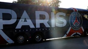 PSG troca avião pelo autocarro