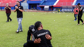 Inferno de Java: «Mandaram-me procurar a minha filha na morgue»