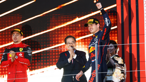 Max Verstappen: «Não esperava ser campeão do mundo quando cruzei a meta»