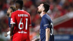 'Le Parisien' avança que Messi falha jogo com o Benfica
