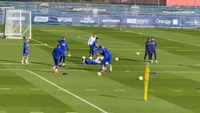 Neymar fez 'túnel' a Sergio Ramos no treino do PSG e Mbappé reagiu assim