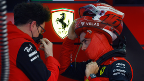 Mattia Binotto e a punição de Leclerc no GP do Japão: «Decisão ridícula e inaceitável»