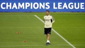 Antevisão ao PSG-Benfica, em direto do Parque dos Príncipes