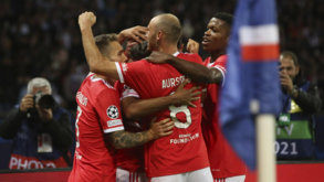 «Saudades de ver isto»: as reações ao empate do Benfica na casa do PSG