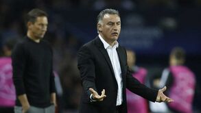 Nota de Galtier no banco do PSG sobre Mbappé torna-se viral nas redes sociais