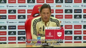 Schmidt: «Para o Enzo e para nós seria muito bom se ficasse mais tempo no Benfica»