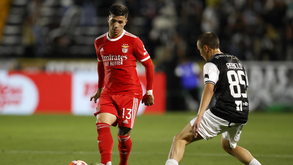 As notas dos jogadores do Benfica frente ao Caldas: Uma luz argentina na escuridão da Mata