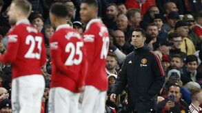 Cristiano Ronaldo afastado pelo Man. United do jogo com o Chelsea