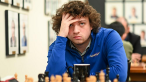 Niemann faz queixa de Magnus Carlsen após alegações de batota e pede 100 milhões de euros de indemnização