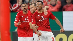 Mainz goleia Colónia e sobe provisoriamente ao terceiro lugar da Bundesliga