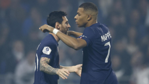 Ajaccio-Paris Saint-Germain, 0-3: O ‘toma lá, dá cá’ de Messi e Mbappé