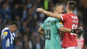 O incrível voo de Vlachodimos que impediu o golo de Taremi