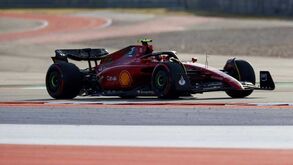 Carlos Sainz Jr. garante 'pole' nos Estados Unidos