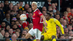 Paul Scholes arrasa Antony por finta durante o jogo: «É simplesmente ridículo»