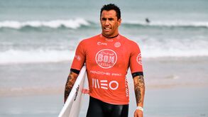 Vasco Ribeiro vai competir na última etapa da Liga de surf em Peniche