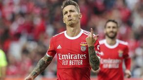 Grimaldo: «É muito especial ver adeptos e equipa juntos»