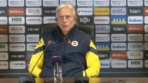 Jogar com os juniores para dar 