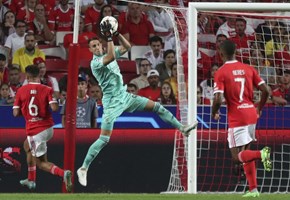 Futuro na Europa em jogo: o onze provável do Benfica para o jogo com o  Salzburgo - Fotogalerias - Jornal Record