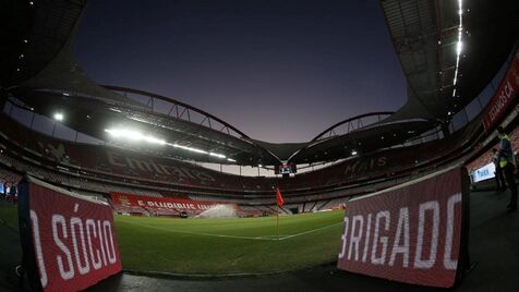 Benfica vai disputar jogo da Champions feminina no Estádio da Luz