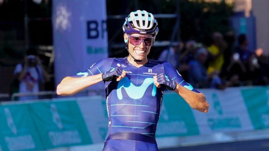 Enric Mas triunfa a solo no Giro dell'Emilia