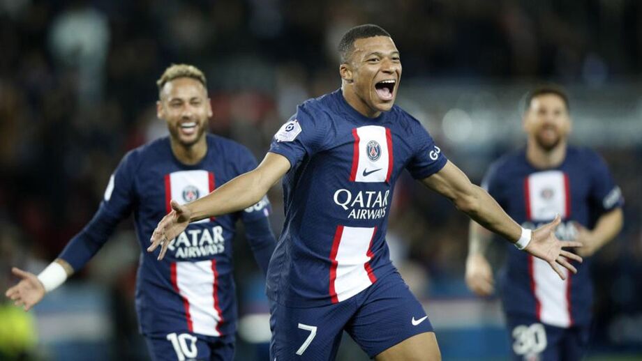 Mbappé salta do banco para dar vitória ao Paris SG antes da visita à Luz