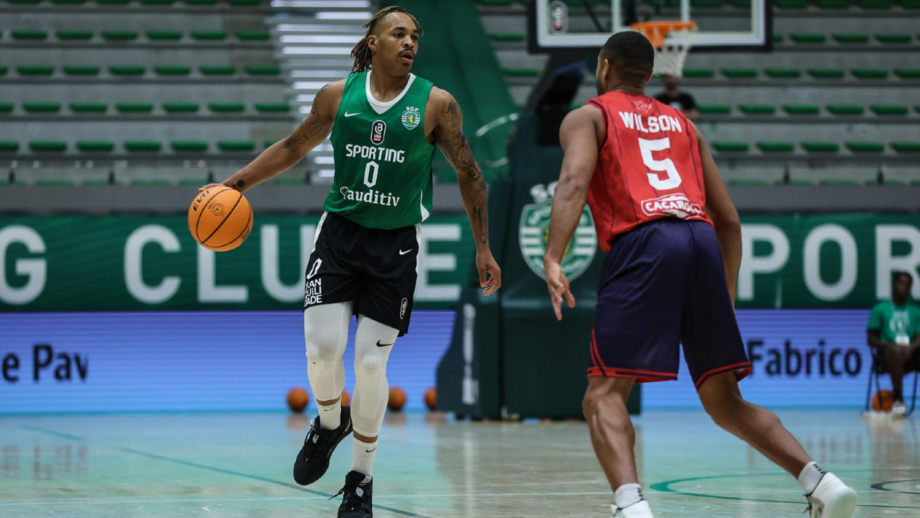 Sporting mostra-se sempre superior à Oliveirense na estreia no campeonato