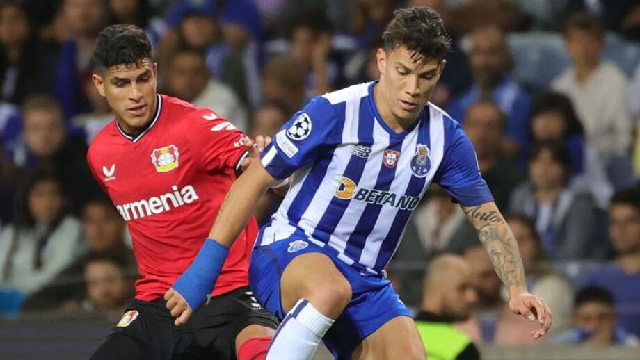 Uribe fez história frente ao B. Leverkusen e deixou Jackson Martínez para trás : o 'indiscutível' de Conceição