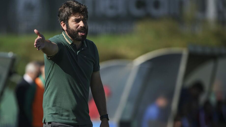 Luís Freire e o jogo com o Benfica: «Vamos tentar desafiar-nos para superar este jogo»