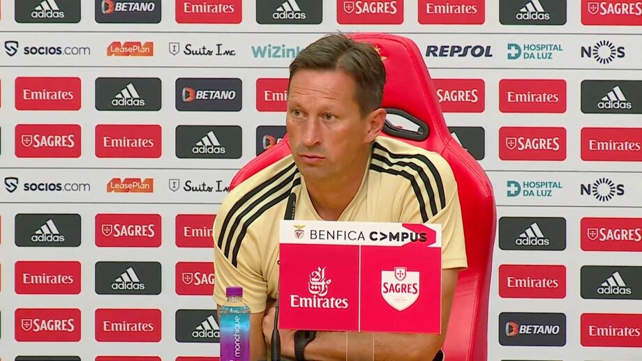 Treinador alemão do Benfica espera dificuldades em Paris