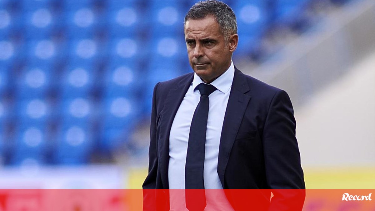 José Gomes deja el cargo de entrenador de la Ponferradina – España