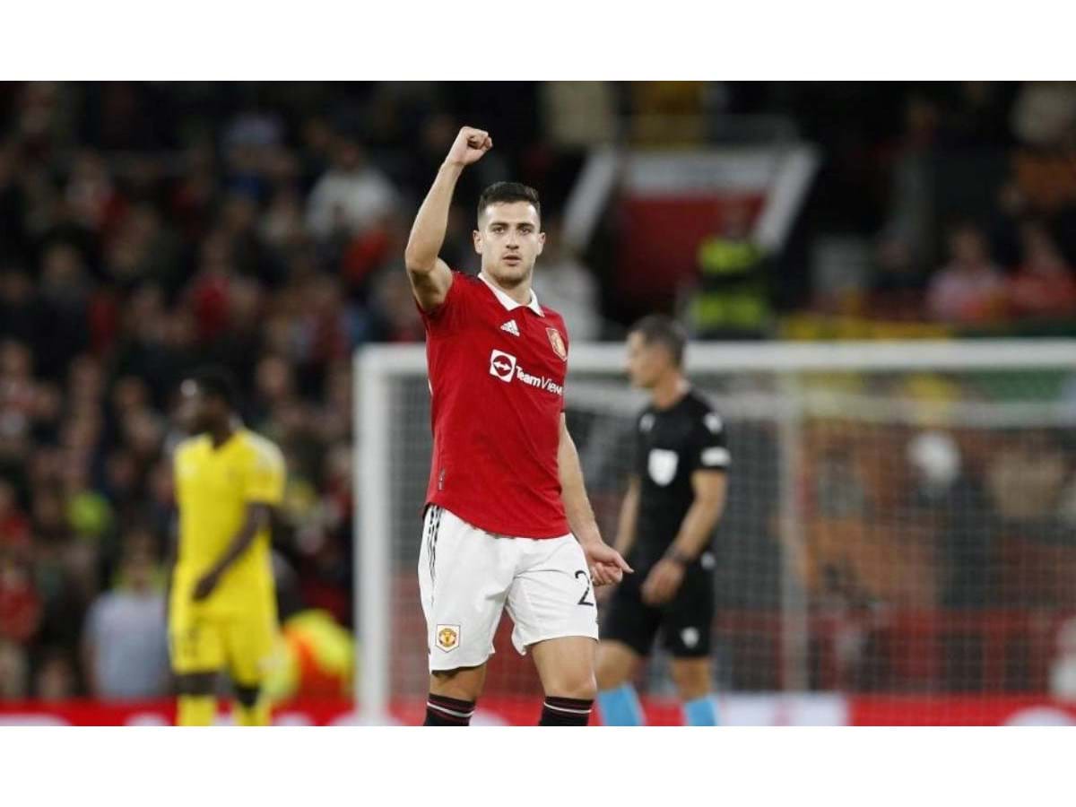 Manchester United anuncia chegada de Dalot, promessa portuguesa - Gazeta  Esportiva