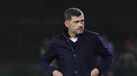 Sérgio Conceição pontapeou a bola e foi expulso: treinador do FC Porto nem queria acreditar