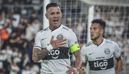 15. Club Olimpia (219.5 pontos)