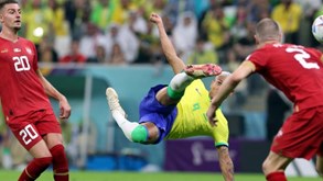 Brasil-Sérvia, 2-0: Pombo faz voar a canarinha