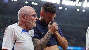 Lucas Hernández operado com sucesso ao joelho direito