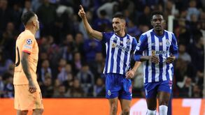 A crónica do FC Porto-Atlético Madrid, 2-1: O que nasce torto também se endireita