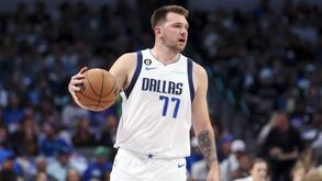 Doncic soma sétimo jogo na casa dos 30 pontos na NBA e só tem Chamberlain pela frente