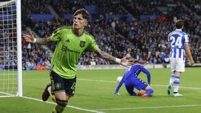 Ex-Benfica arrasa Bruno Fernandes após críticas a Garnacho: «Se os pais dele ouvem aquilo...»