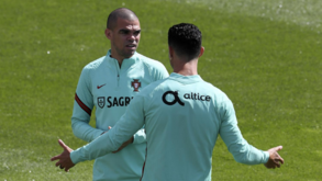 E se Portugal não tiver Pepe no Mundial? Fernando Santos tem razões para ficar preocupado