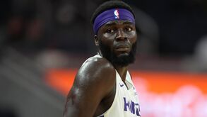 Neemias Queta estreia-se na G League da NBA com 15 pontos