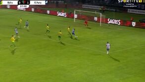 Luca Toni brinca com Guardiola por causa do 'falso 9': «Estragaste o futebol»