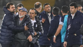Expulsões, a incapacidade de 