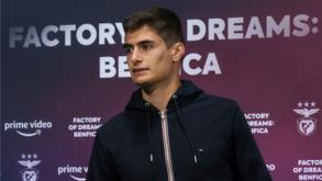 António Silva e a chamada à Seleção: «Muito feliz mas há um jogo para ganhar pelo Benfica»