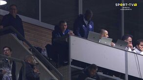 É aqui que Sérgio Conceição (castigado) assiste ao Boavista-FC Porto