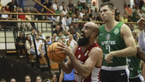 Sporting e Ivica Radic rescindem contrato