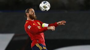 De Sergio Ramos a Firmino: um onze de craques que não vão ao Mundial