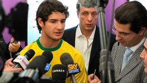 Saiu a voar: Alexandre Pato abandona Orlando City