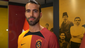 Sérgio Oliveira fora do Qatar e atento ao FC Porto: «A partir do Mundial é que vai começar o campeonato»